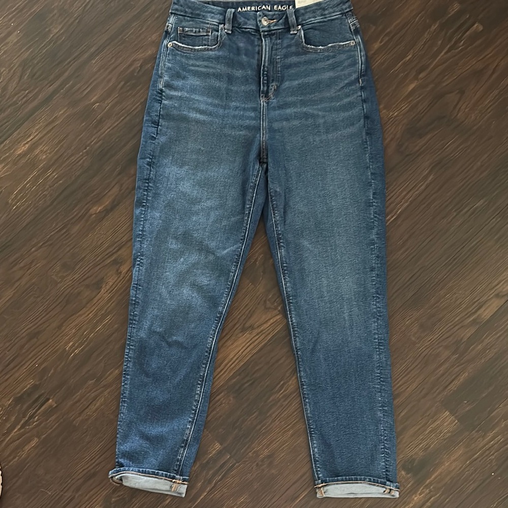 American Eagle Outfitters High Rise Blue Jeans Relaxed Fit